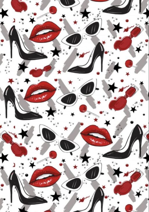 Chic Kisses
